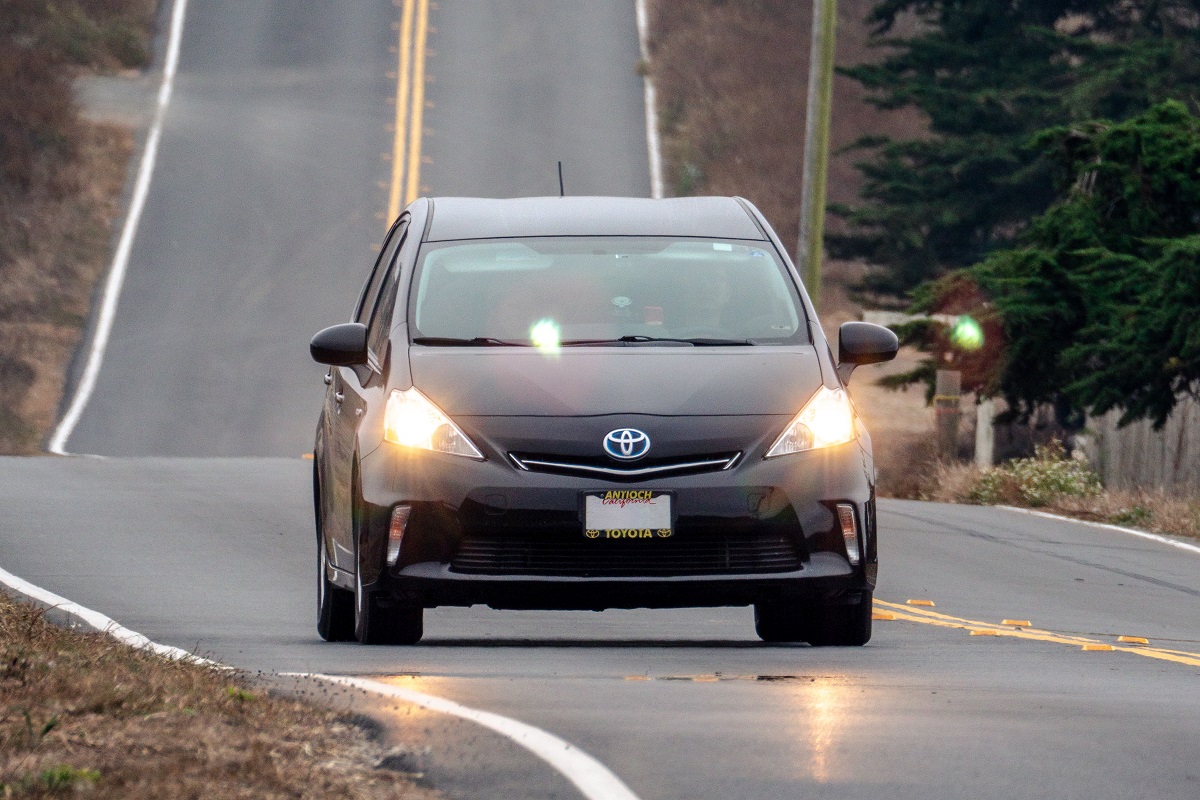 Toyota’s next Prius hybrid car won’t have a catalytic converter H2